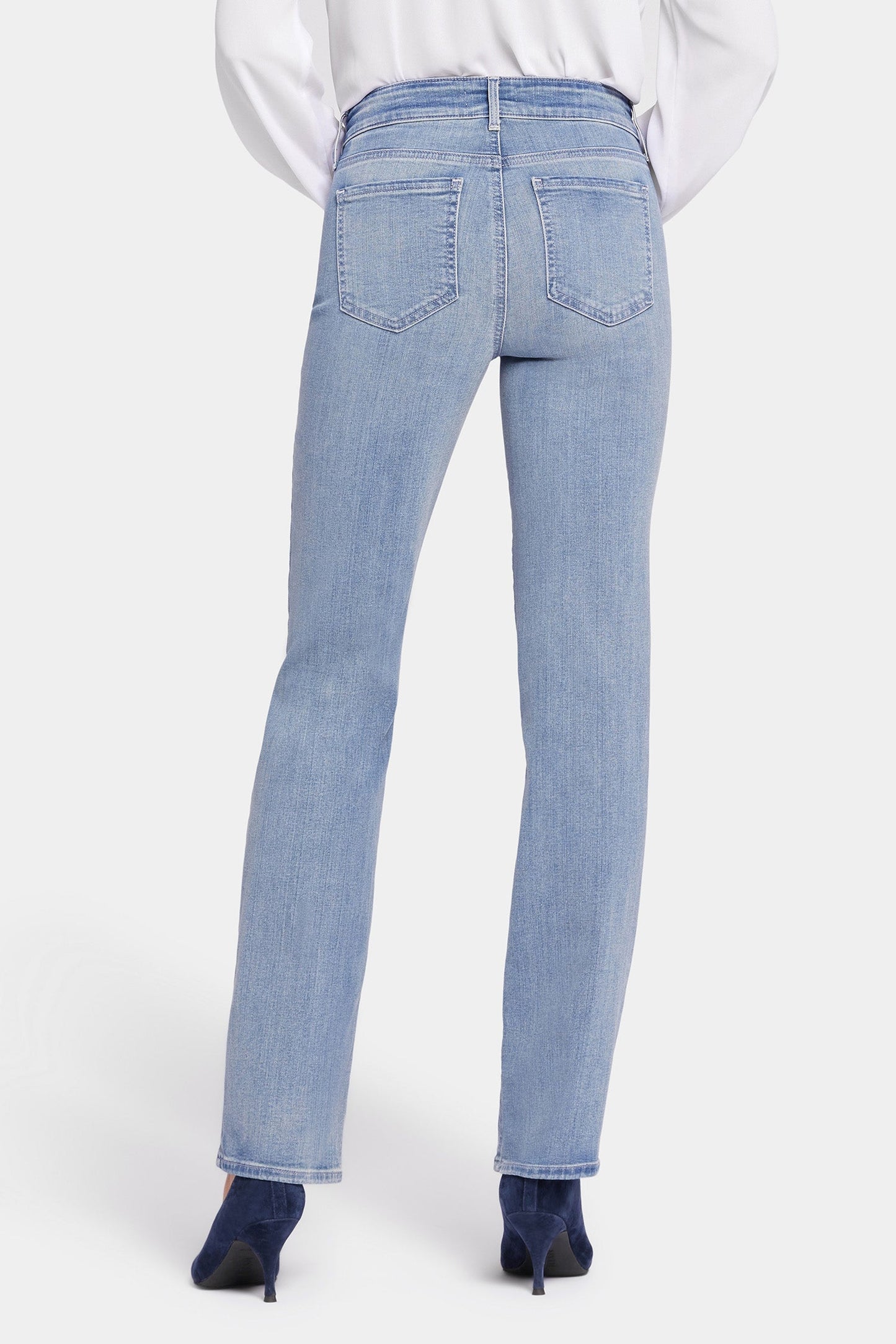 Marilyn Straight Jeans In Petite - Genuine