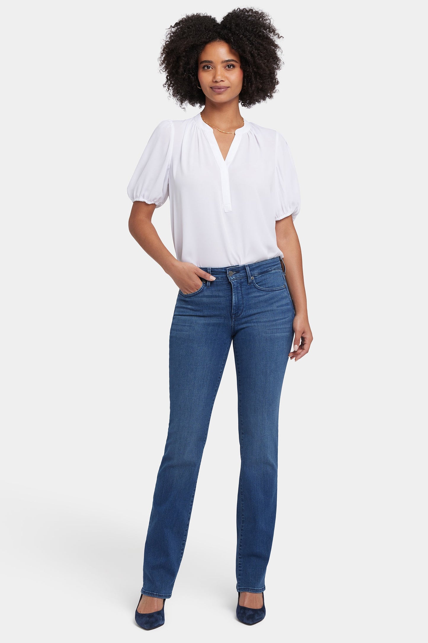 Marilyn Straight Jeans In Petite - Miracle