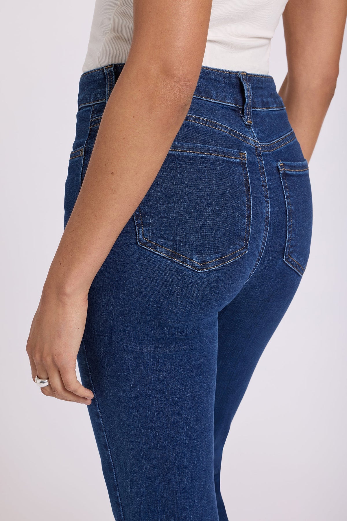 Quinn Blue Marilyn Straight Jeans - Back Pocket & Lift Tuck Detail Close-Up | NYDJ Apparel