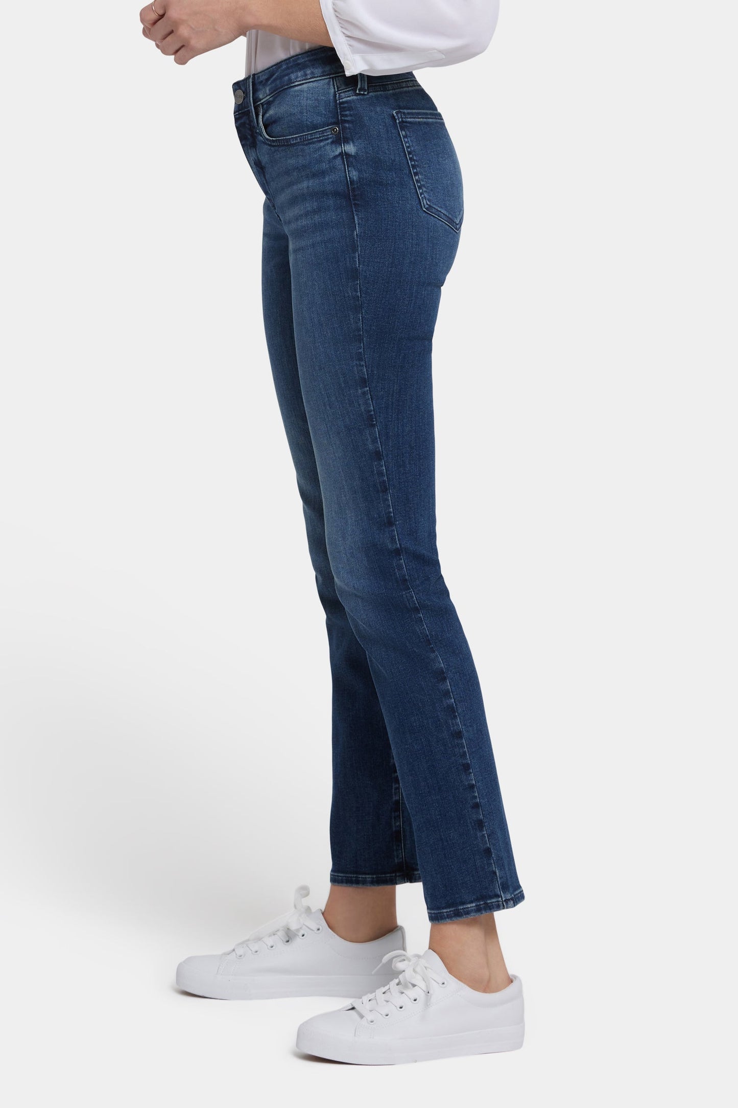 Sheri Slim Jeans - Beyond Bay
