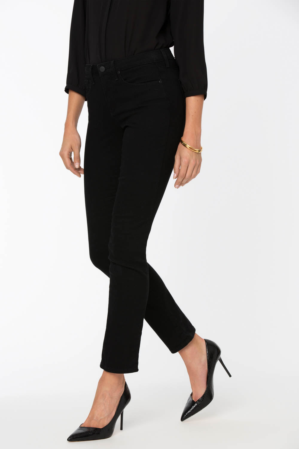 Sheri Slim Jeans In Petite - Black