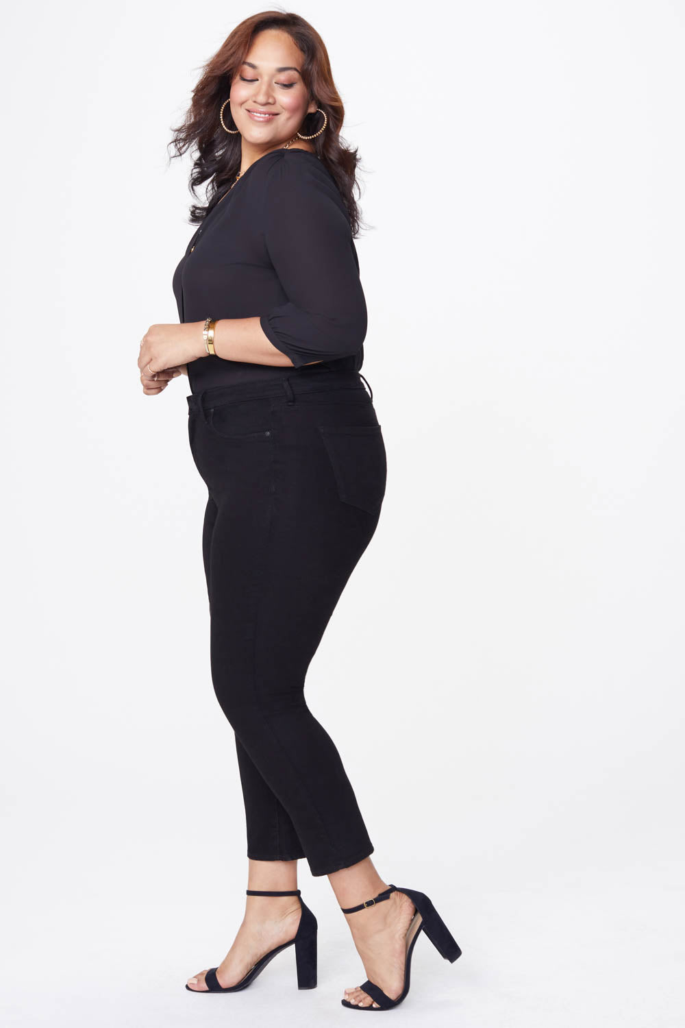 Sheri Slim Jeans In Plus Size - Black
