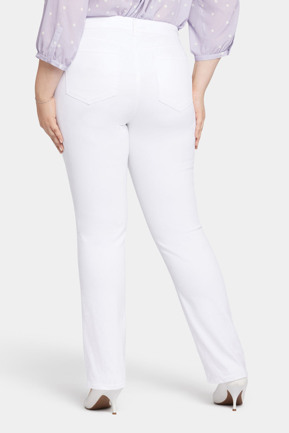 Marilyn Straight Jeans In Plus Size - Optic White